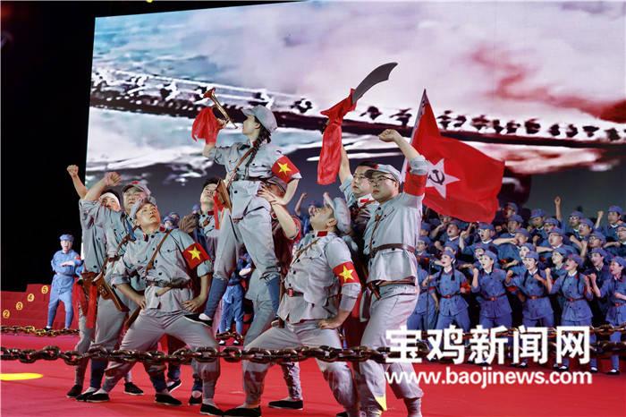 感动!52小时跨越2700公里逆向奔赴团圆